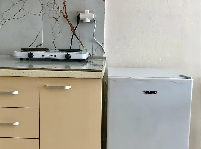 Eva's Apartamento Golem (Tirana)